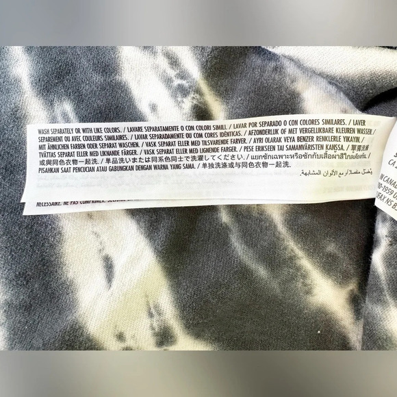 Marvel Tie-Dye Spirit Jersey for Adults Disney Avengers Size Small Black White - Picture 9 of 9